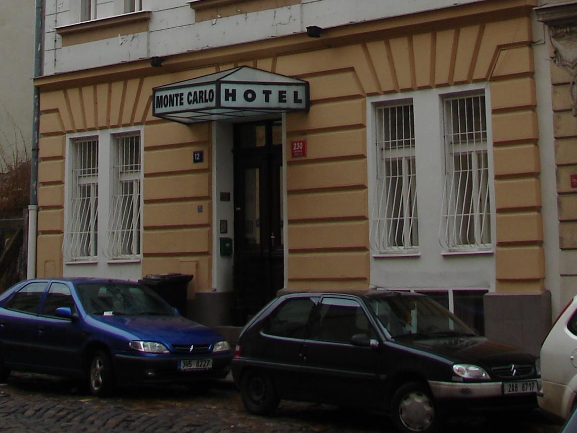 Hotel Aladin Prag Exterior foto