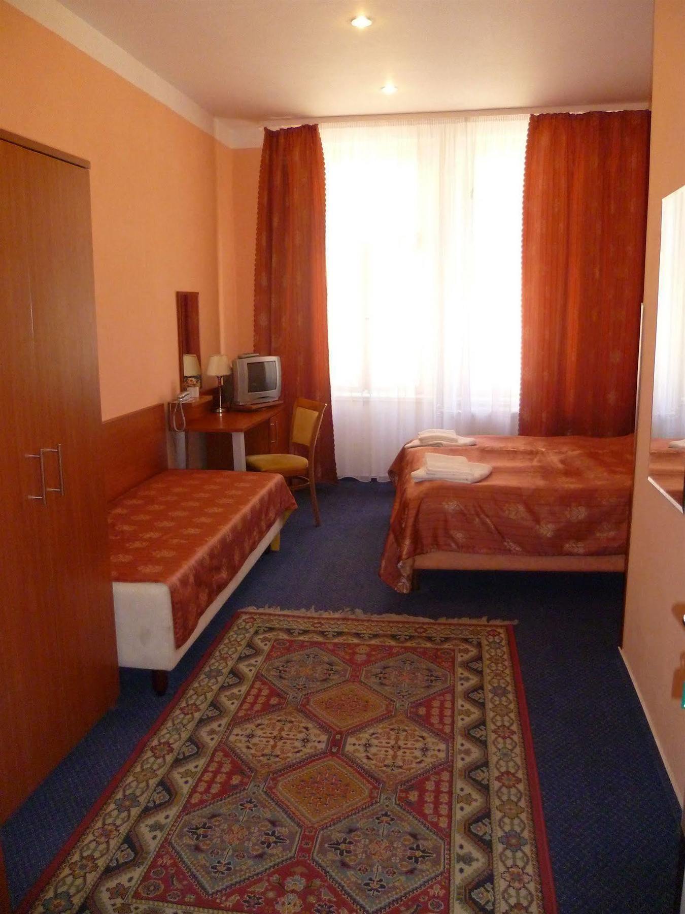 Hotel Aladin Prag Exterior foto